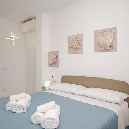 Acquamarina פאלאו